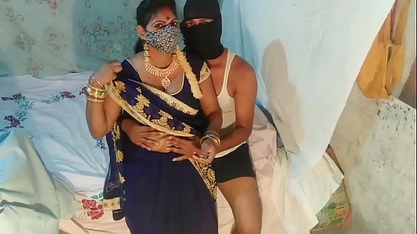 भारतीय सुंदर महिला को पेला