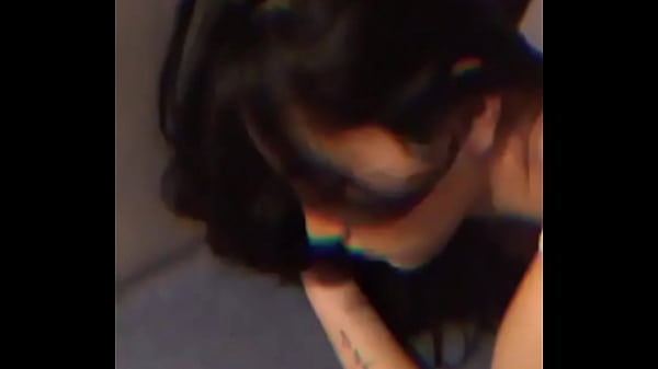 更多精彩拍摄花絮尽在群内，进群方式请看置顶